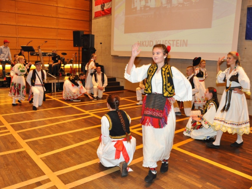 FOTO: 8. susret iseljenih župljana župe Uzdol u Innsbrucku