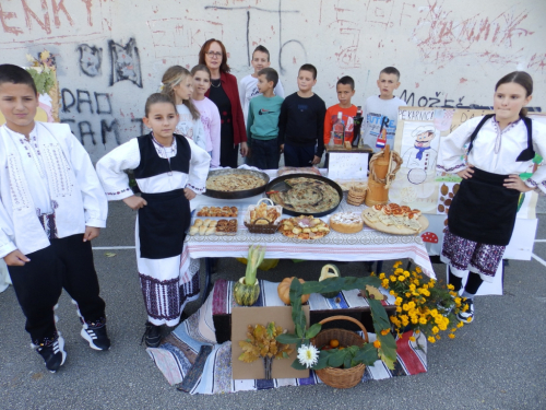 FOTO: Dani kruha obilježeni u OŠ ''Fra Jeronim Vladić'' Ripci