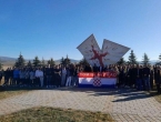 Oskvrnuto spomen-obilježje poginulim Vukovarcima na Kupreškom polju