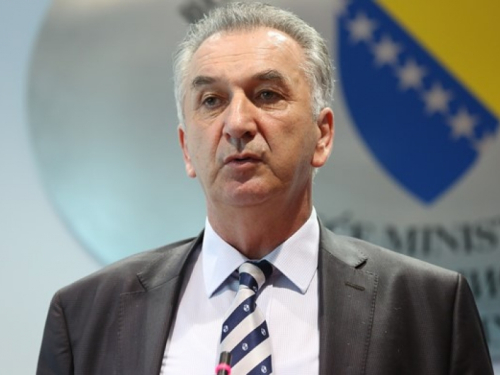 BiH će trpjeti posljedice zbog spora između Srbije i Hrvatske