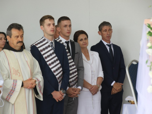 FOTO: Mlada misa fra Antonia Baketarića u Rumbocima