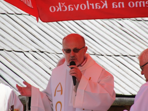 FOTO: Rumbočka fešta na Zahumu, proslavljen sv. Josip Radnik