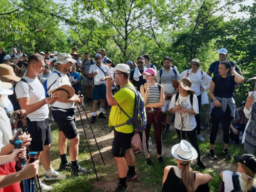 110 hodočasnika iz Rame krenulo pješice u Međugorje