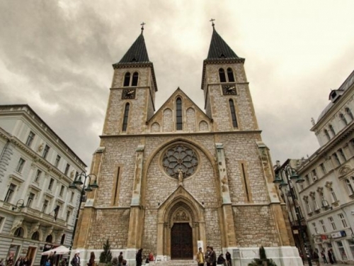 Uživo: Misa iz katedrale u Sarajevu