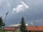 Oblačno sa poslijepodnevnim pljuskovima