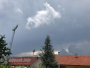 Oblačno sa poslijepodnevnim pljuskovima