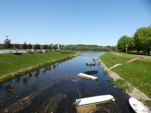 FOTO: Učitelji posjetili Vukovar, Ilok i Đakovo