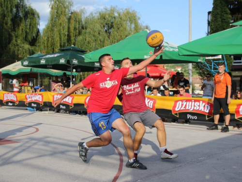 FOTO: Počeo turnir u uličnoj košarci ''Streetball Rama 2017.''