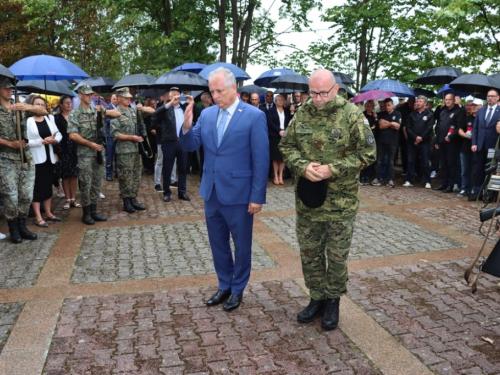 FOTO/VIDEO: 30. obljetnica Uzdolskih žrtava