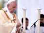 Papa Franjo pojavio se u javnosti prvi put nakon četiri dana