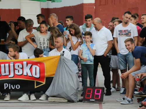 FOTO: ''General Vasilije Mitu'' iz Zagreba pobjednik 15. Streetball Rama