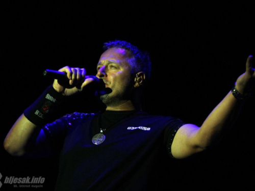 Thompson rasprodao Hipodrom, pa zakazao i drugi koncert