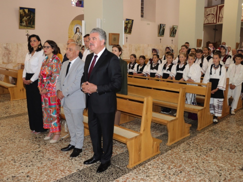 FOTO: Na Šćitu održana 5. kulturno-vjerska baština Hrvata BiH pod geslom ''Vratimo nadu zavičaju''