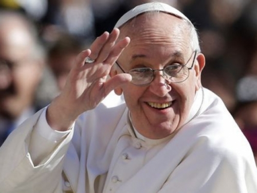 Papa Franjo: Nitko se ne može ismijavati s vjerom!