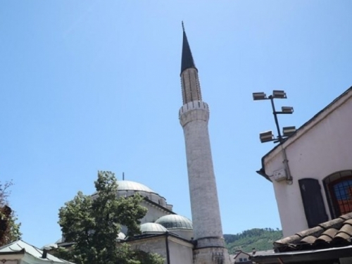 Terorist koji je planirao raznijeti džamiju u BiH na Fejsu tražio upute izrade bombe