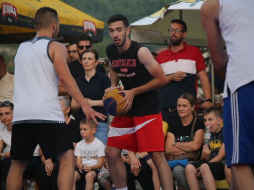 FOTO: Počeo 19. Streetball Rama 2021.