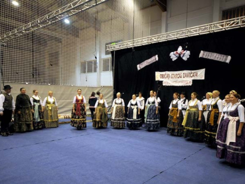 FOTO: Ramci na ''Običajima starog zavičaja'' okupili folkloraše iz tri države