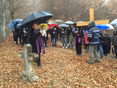 FOTO: Uzdol proglašen mjestom posebnog pijeteta