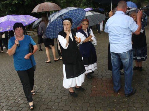 FOTO: Vanjska proslava sv. Ante u župi Gračac