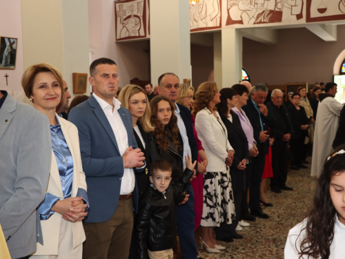FOTO: Prva sveta Pričest u župi Rama-Šćit
