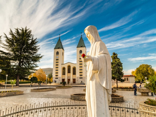 Nadbiskup Cavalli: 'Međugorje je sveto mjesto'