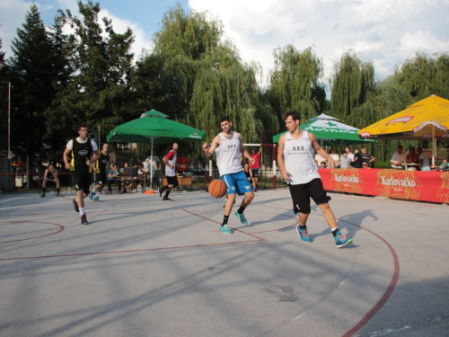 FOTO: Druga večer Streetball turnira u Prozoru