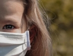 Tinejdžeri će u školama nositi zaštitne maske