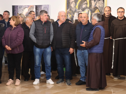 FOTO: Svečano otvorena Galerija Franjevačkog samostana Rama Šćit