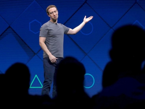 Facebook želi razviti svoj operativni sustav za virtualnu i proširenu stvarnost