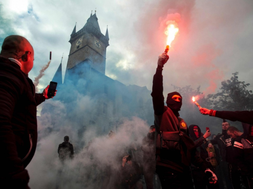 Pogledajte prizore iz Praga nakon najave novog lockdowna, došlo je do žestokog obračuna