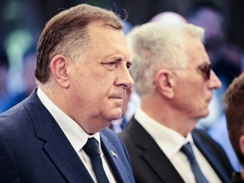 Dodik završio u bolnici, mora na operaciju