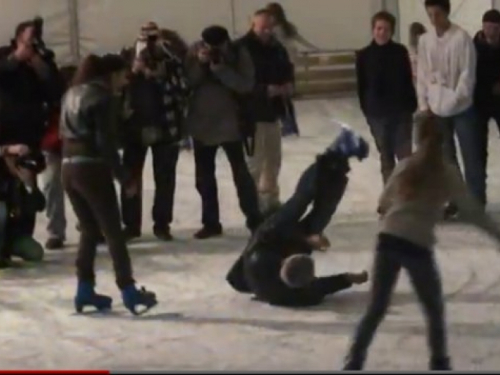 „Isan svrata a svit se šprda!“