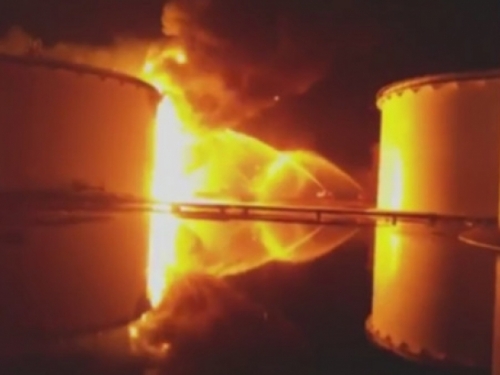 Tripoli pred katastrofom: Gori rezervoar od 6 milijuna litara goriva