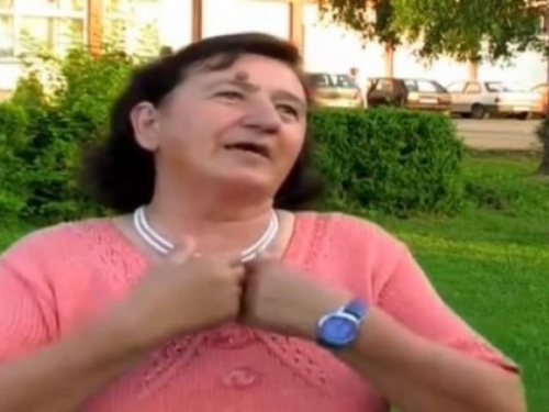 VIDEO: Baka iz Bosne sa svojom izjavom o prvoj bračnoj noći hit na internetu
