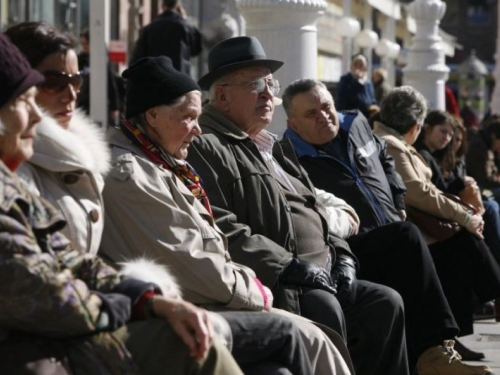 Moguće da pola milijuna umirovljenika u FBiH ne primi mirovinu idući mjesec