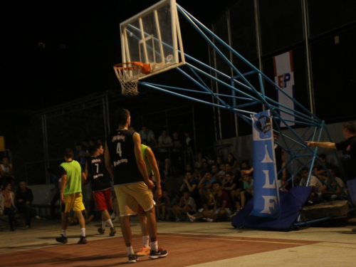 FOTO: Binvest Lubura pobjednik 14. Streetball turnira u Prozoru