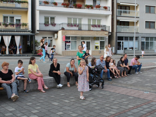 FOTO: 16. festival duhovne glazbe ''Djeca pjevaju Isusu'' u župi Prozor