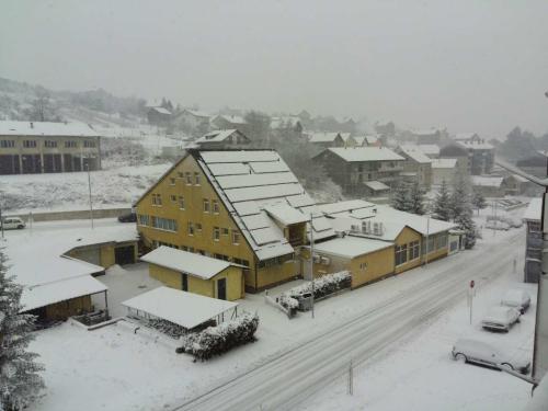 FOTO/VIDEO: Prvi ovogodišnji snijeg zabijelio Ramu