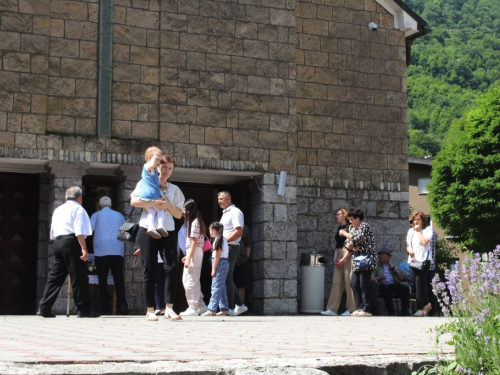 FOTO: Proslava sv. Ante u Gračacu