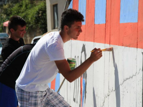 Torcida Rama radi veliki grafit u čast svome klubu