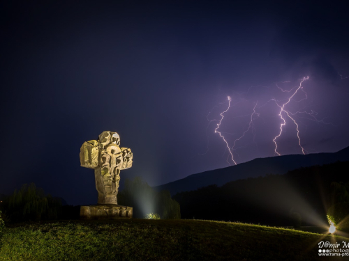 Stižu pljuskovi: Za većinu BiH na snazi narančasti meteoalarm