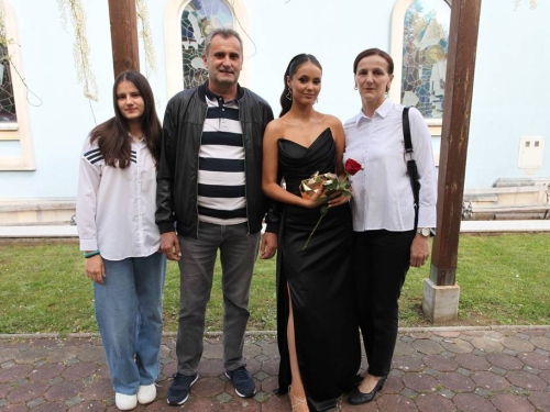 FOTO: Matura 2026. - Defile mladosti na ulicama Prozora