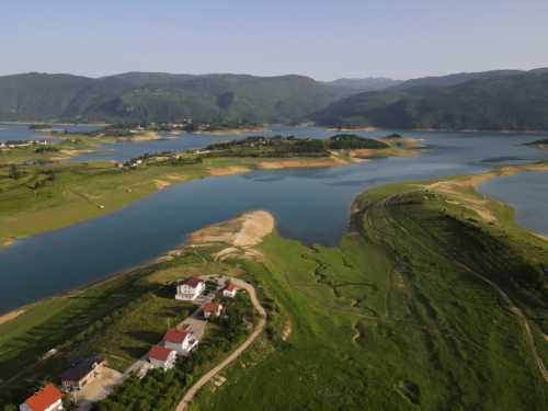 VIDEO/FOTO: Vikendica Bošnjak će ispuniti sva vaša očekivanja!