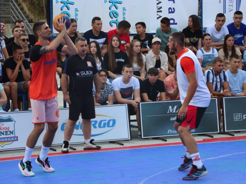 FOTO: Tim ''GOLD UNIST'' iz Splita pobjednik 21. Streetball Rama - Davor Ivančić Dačo