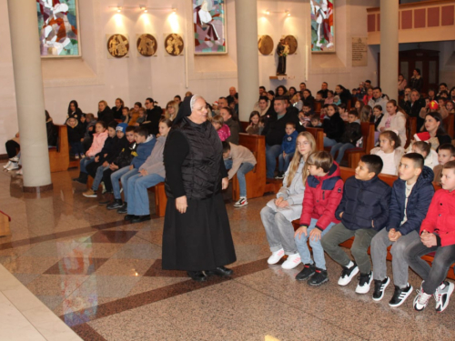 FOTO: Sv. Nikola posjetio župu Prozor