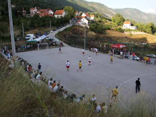 FOTO: U Rumbocima održan malonogometni turnir