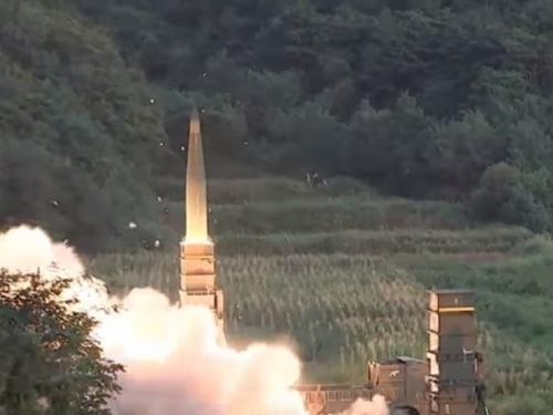 Južna Koreja lansirala balističke projektile u Japansko more