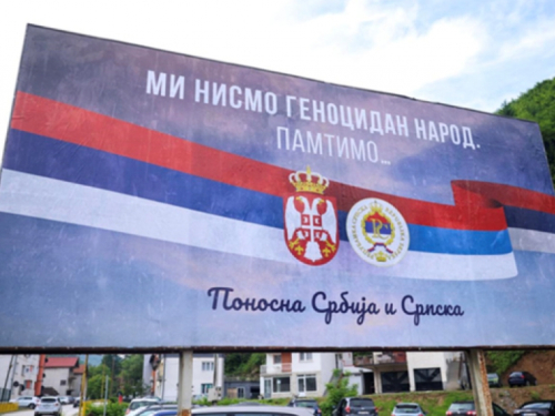 U Srebrenici osvanuli plakati "Mi nismo genocidan narod"