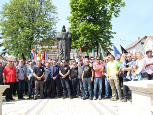 FOTO: Bili smo na druženju tenkista u Tomislavgradu