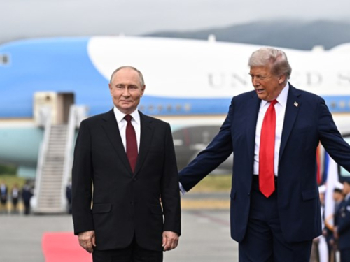 Kremlj objavio kada bi se summit Trumpa i Putina mogao održati
